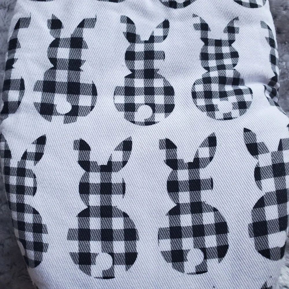 Cuisinart Easter Bunny Kitchen Towel 2PK Mini Oven Mitt 2PK Black Buffalo Plaid‎